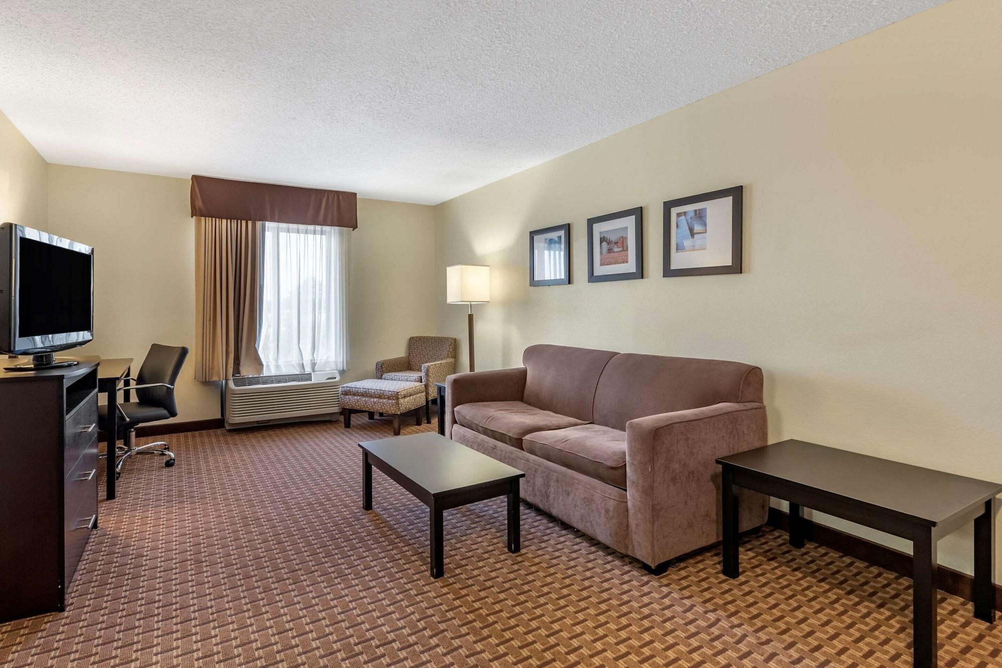 Comfort Inn & Suites Warsaw Near Us-30 Esterno foto