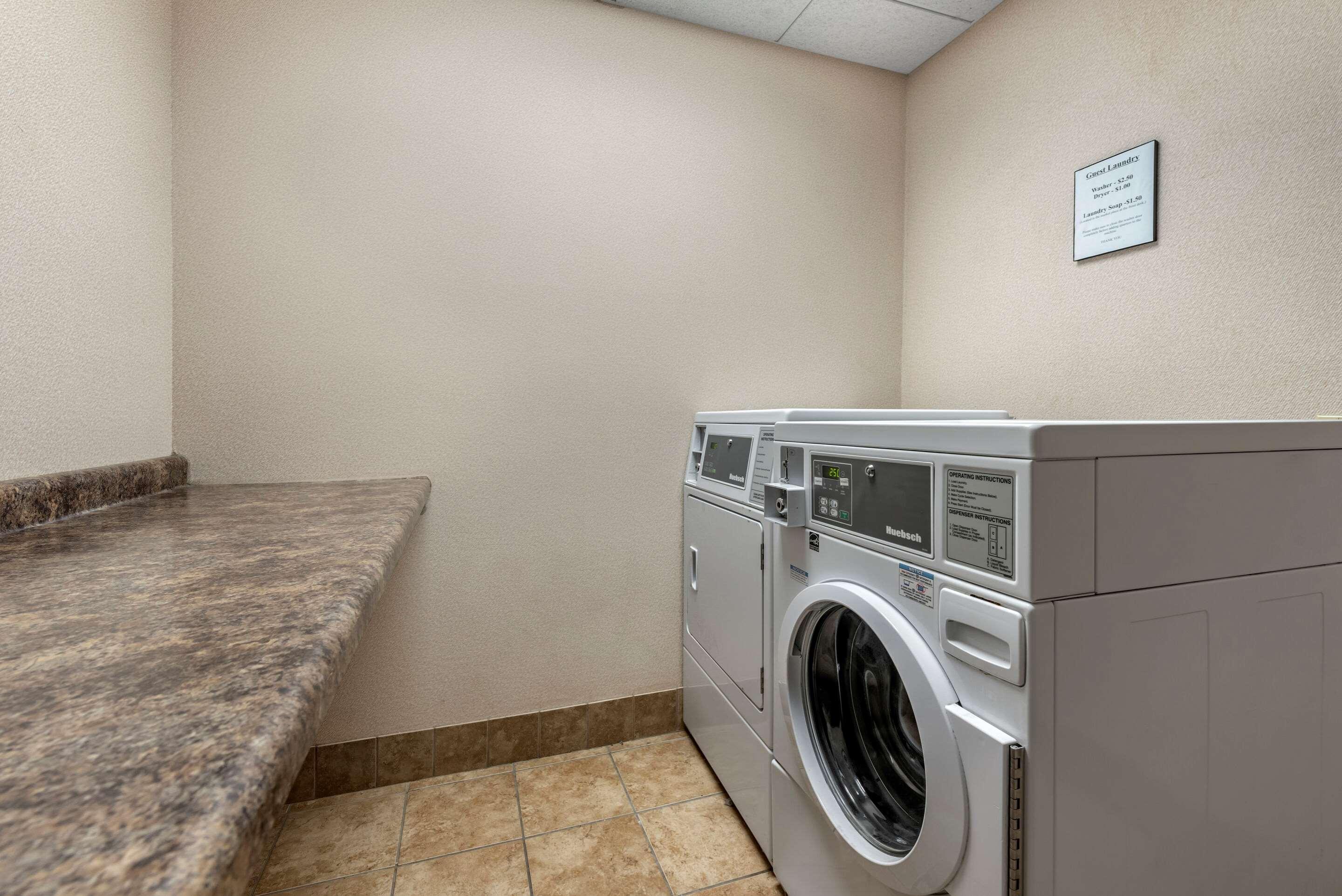 Comfort Inn & Suites Warsaw Near Us-30 Esterno foto